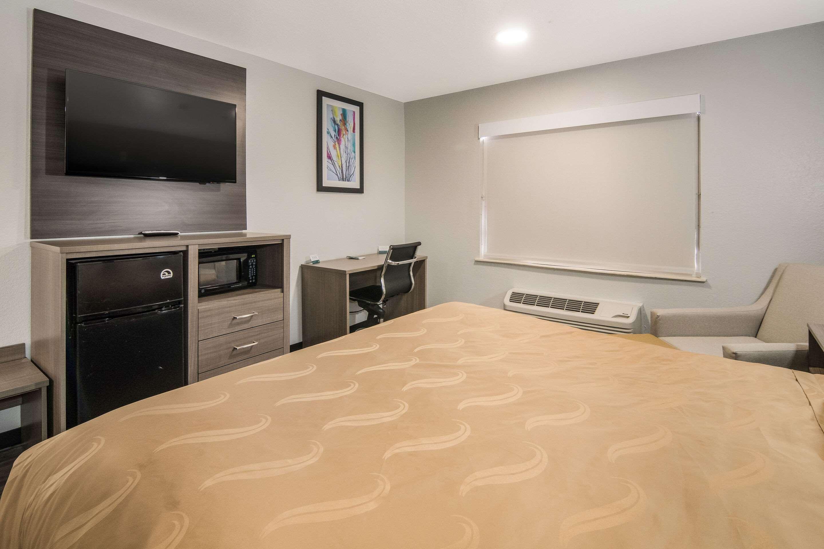 Quality Inn & Suites Форт-Уэрт Экстерьер фото