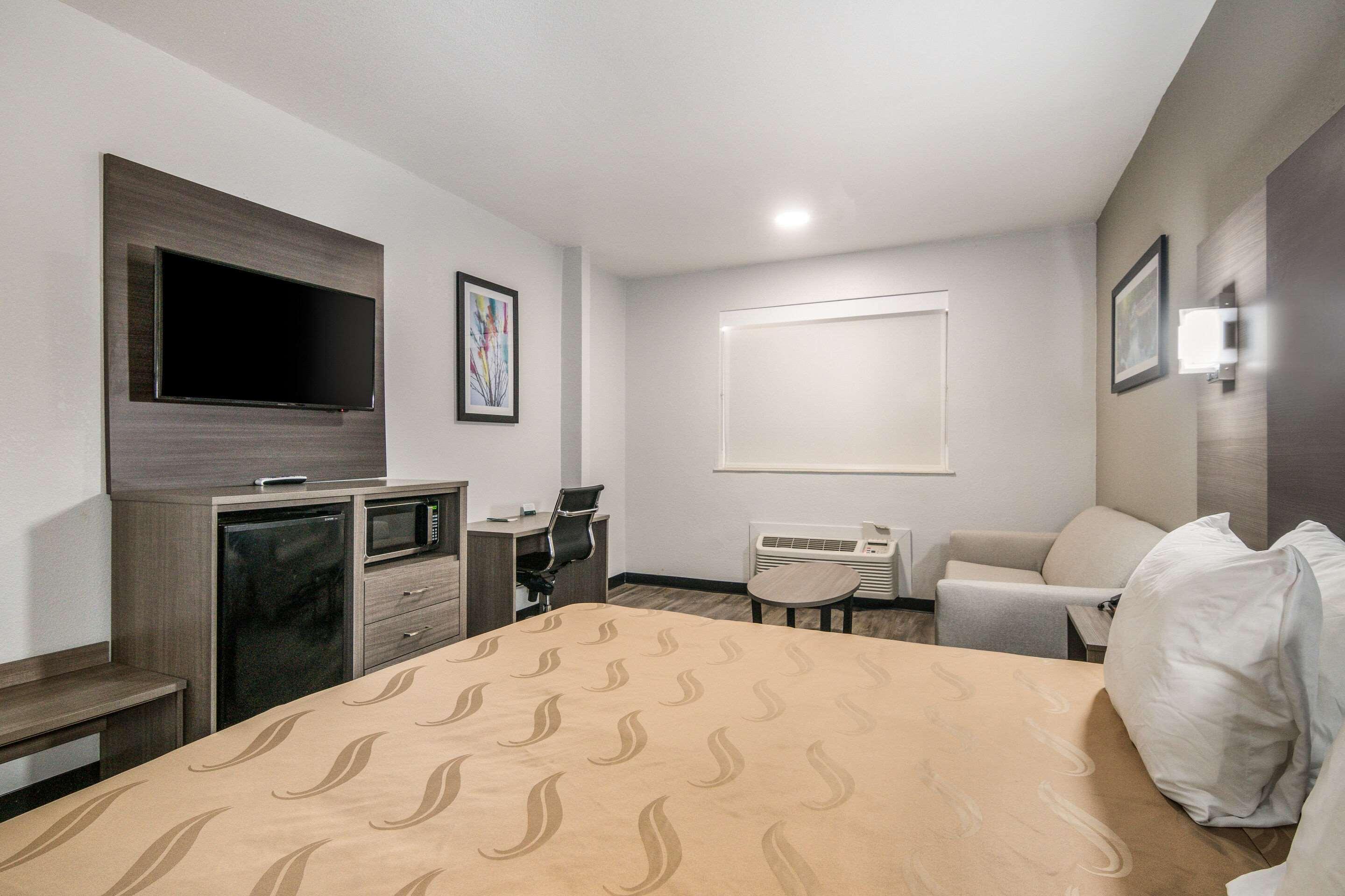 Quality Inn & Suites Форт-Уэрт Экстерьер фото