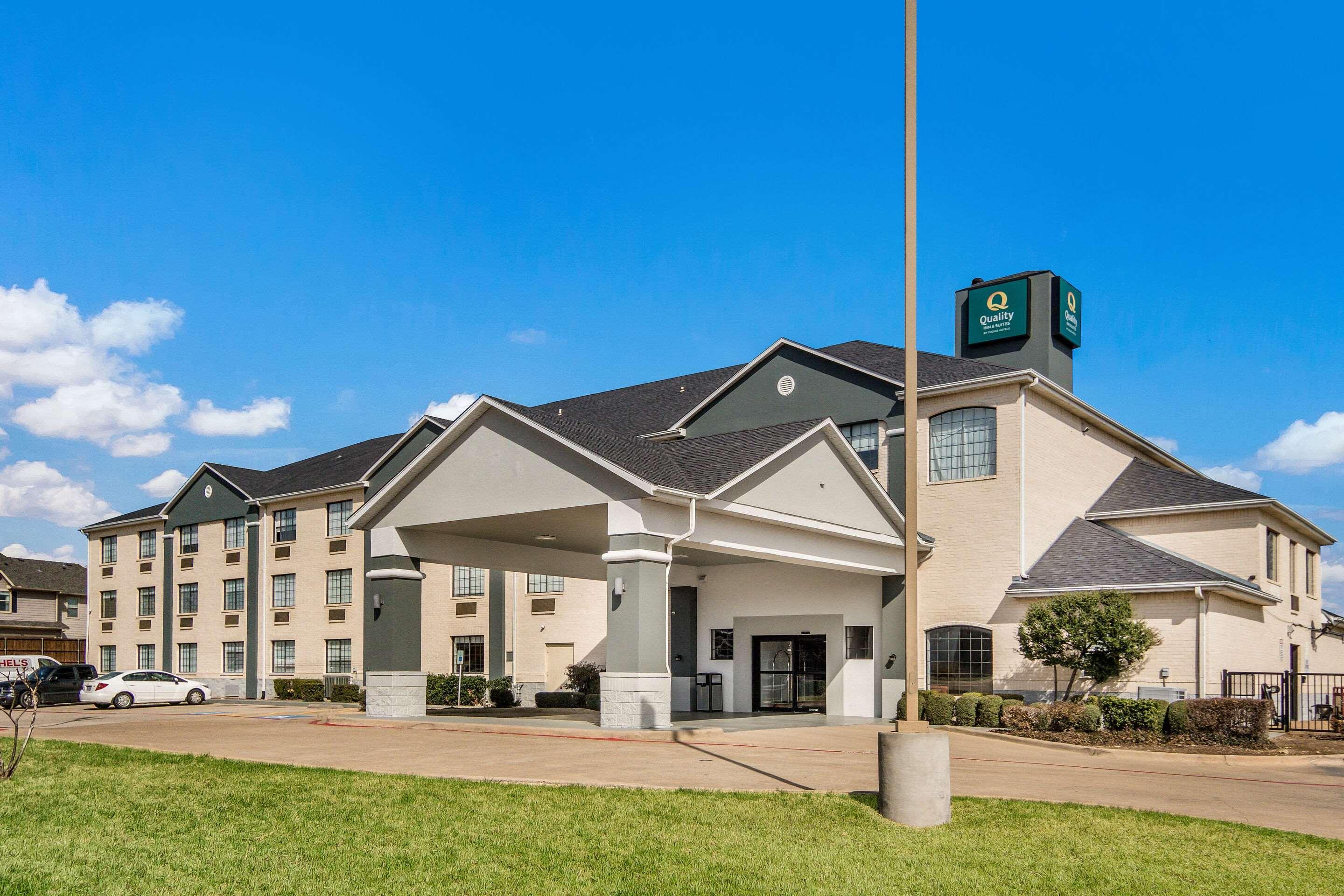 Quality Inn & Suites Форт-Уэрт Экстерьер фото