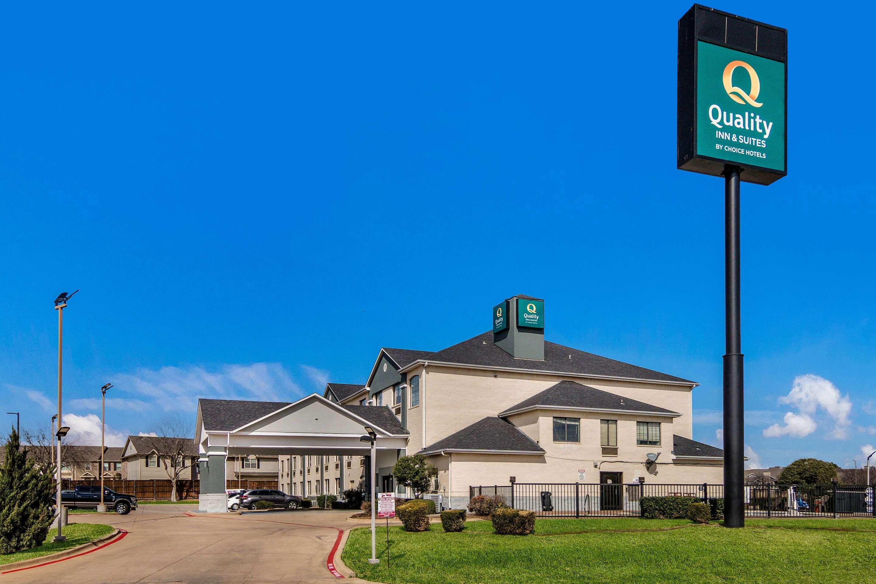 Quality Inn & Suites Форт-Уэрт Экстерьер фото